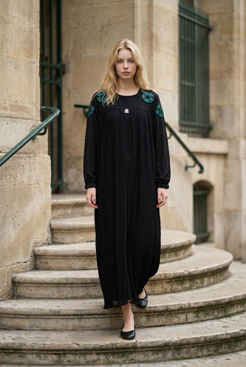 pleated abaya with inner