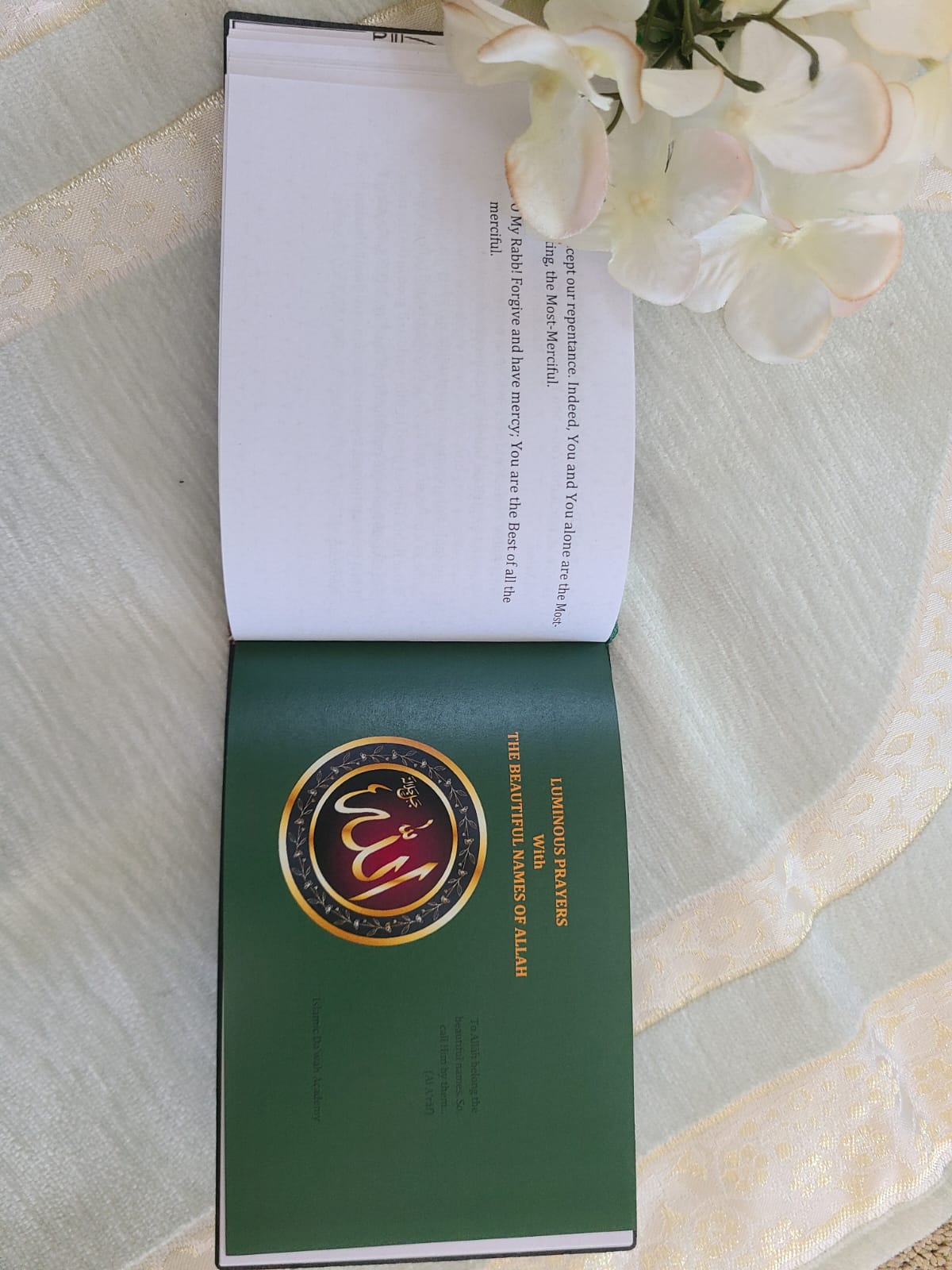 Dua Book