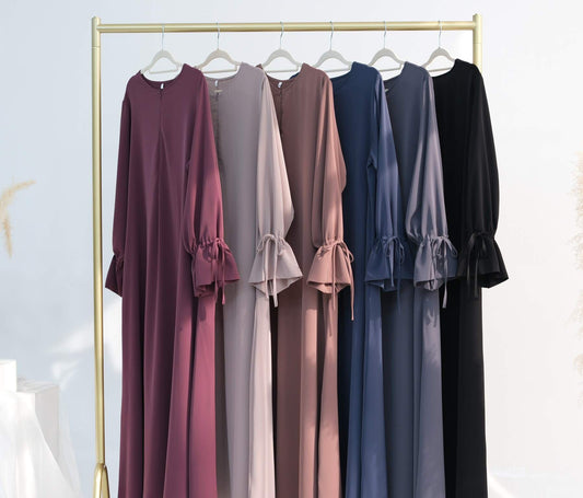 Nida prayerwear with adjustable sleeve