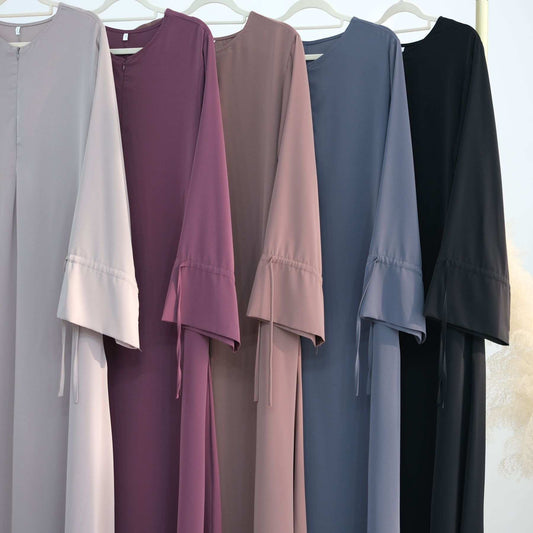 Nida prayerwear with adjustable sleeve