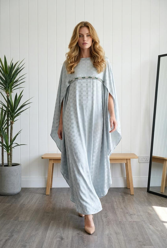Satin abaya