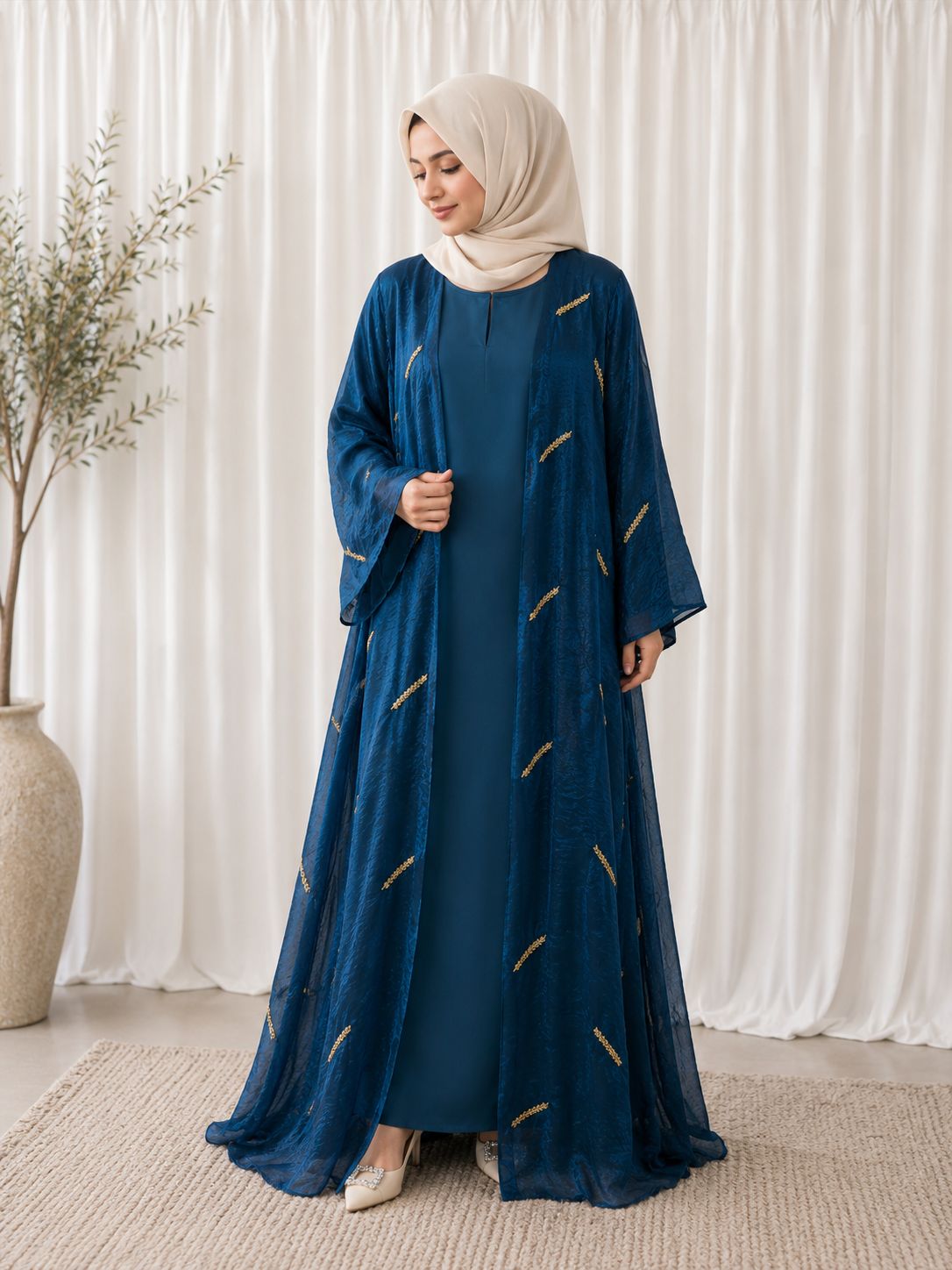 shimmer silk  fabric abaya